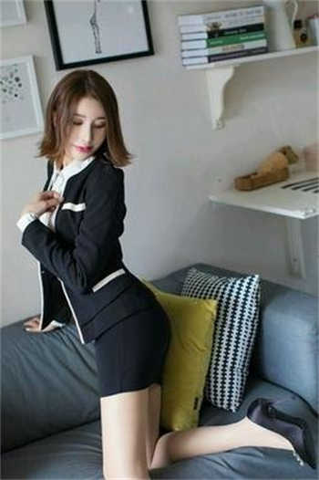 男主穿越爱情公寓开后宫