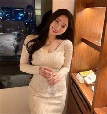 老刘和吕晴晴 阅读答案