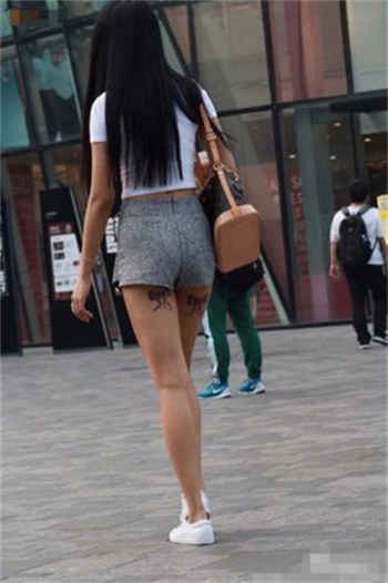 吉村卓演学校清洁工
