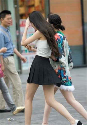 果冻传媒老狼八零婚纱