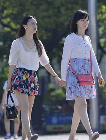 军少的小养女宝贝