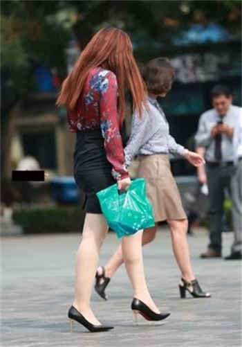 木鱼电影院在娘家的媳妇