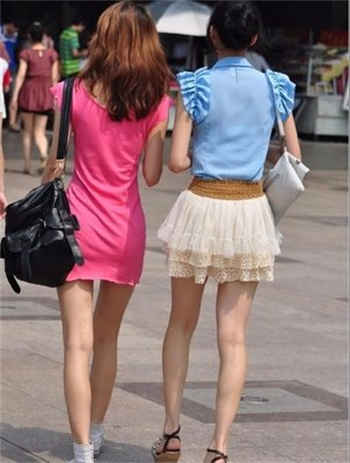 小敏一家人瓜鄂州