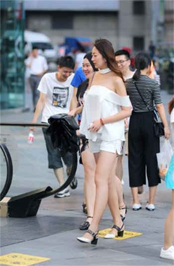 误惹妖孽帝君