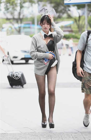 娜娜坏集百部潮流视频