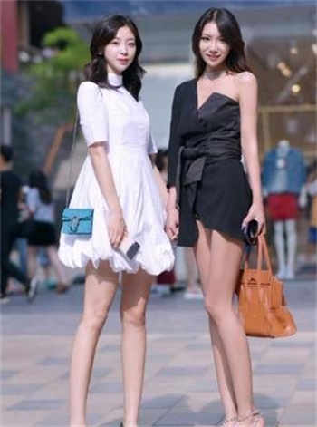 利世抖娘粉色西装