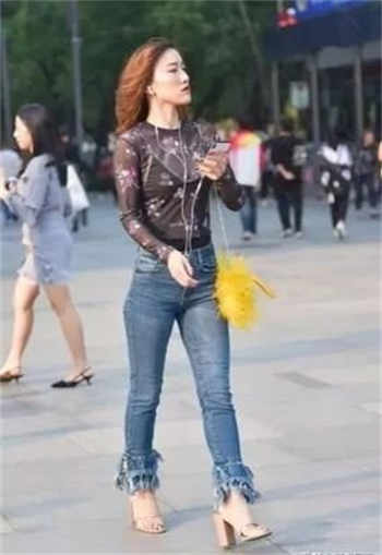出租房里的爱情张曼妮