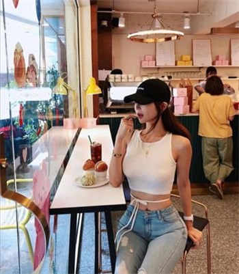 一念天堂演员表阿莲