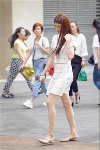 商务旅店女老戴绿帽子