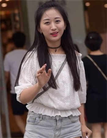 被触手怪入侵身体漫画